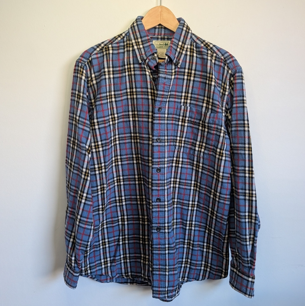 LL Bean Mens Medium Scotch Plaid Flannel Shirt Traditional Fit Outdoor CA228061